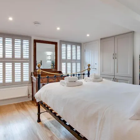2 Bed In Oc-w1012 *