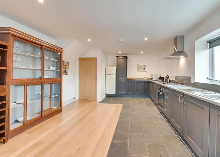 2 Bed In Oc-w1012 公寓 惠特比