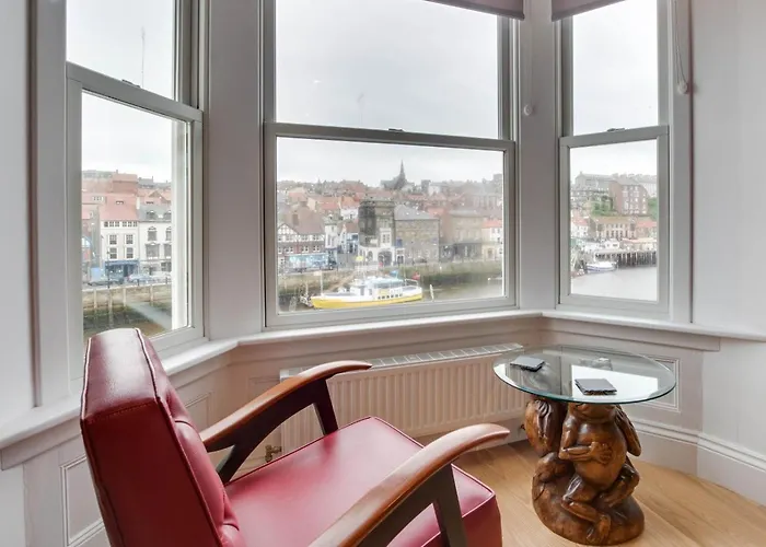 Apartment 2 Bed In Oc-w1012